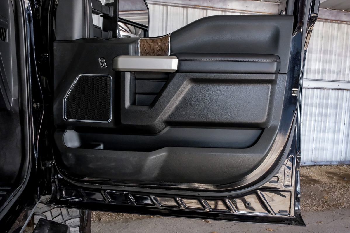 Used 2019 Ford F250 Lariat w/ Lariat Ultimate Package image 45