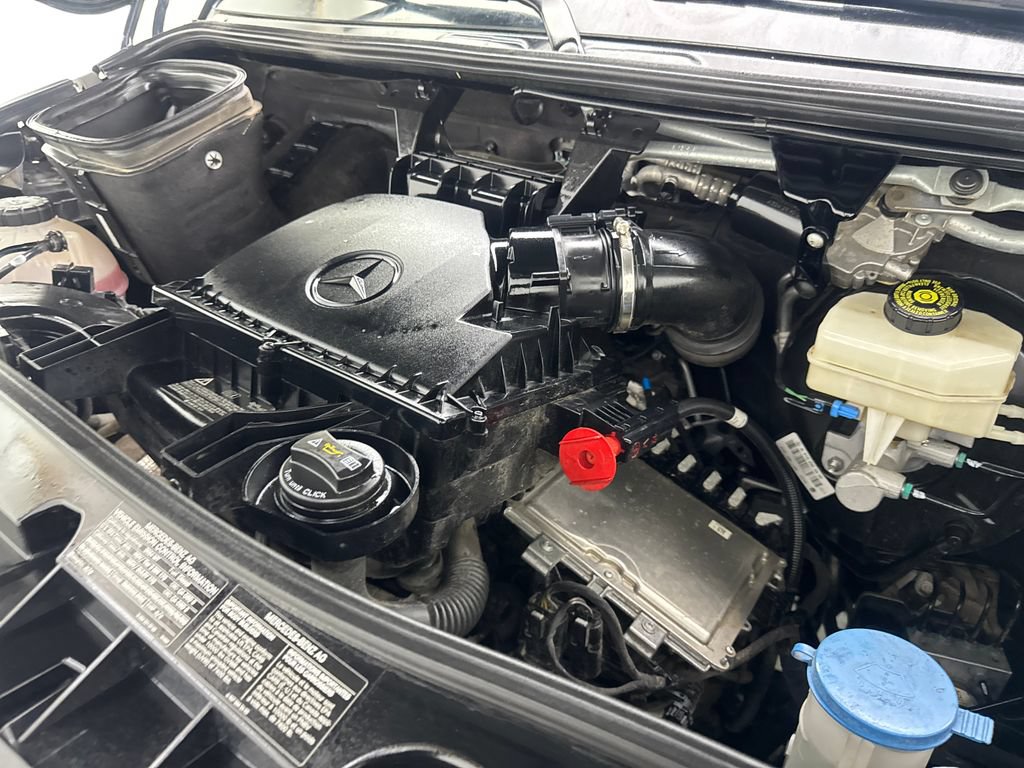 Used 2024 Mercedes-Benz Sprinter 2500 image 65