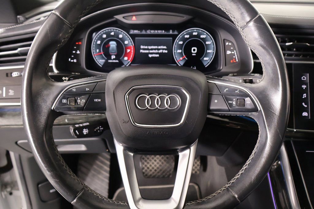 Used 2021 Audi Q8 Prestige w/ Prestige Package image 3