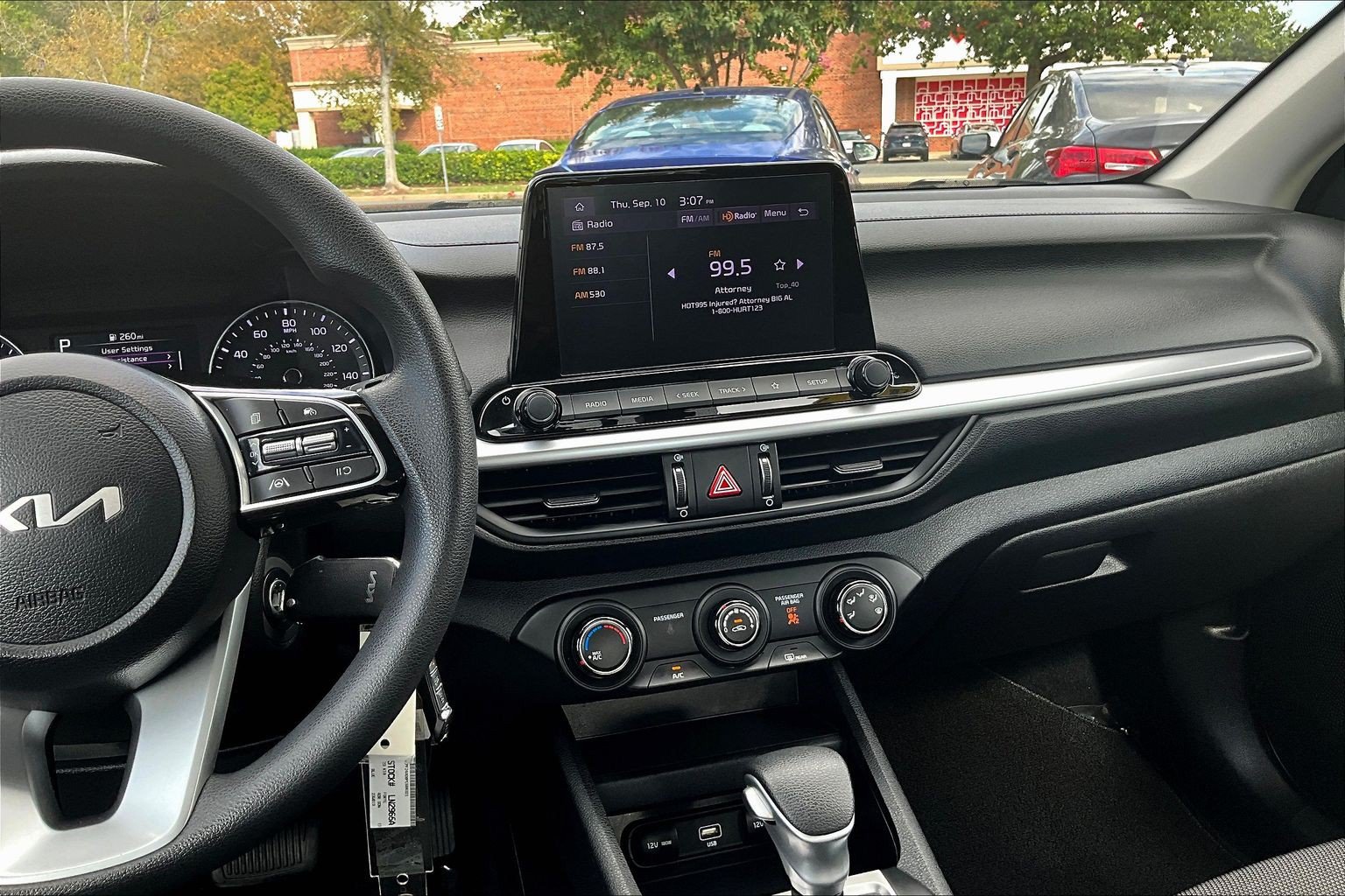 Used 2023 Kia Forte LXS w/ LXS Technology Package FWD image 6