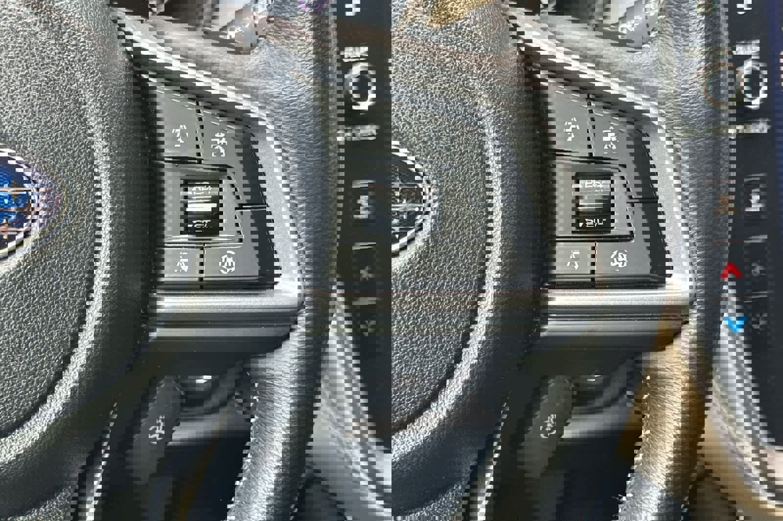 Used 2021 Subaru Outback Limited image 28