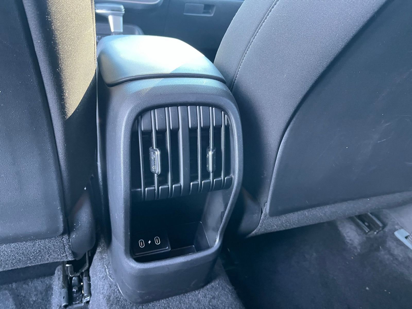 Used 2025 Hyundai Kona SEL image 24