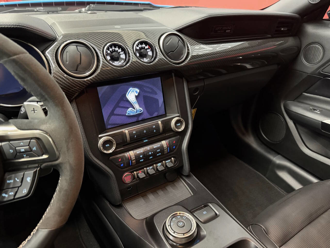 Used 2021 Ford Mustang Shelby GT500 w/ Technology Package image 24