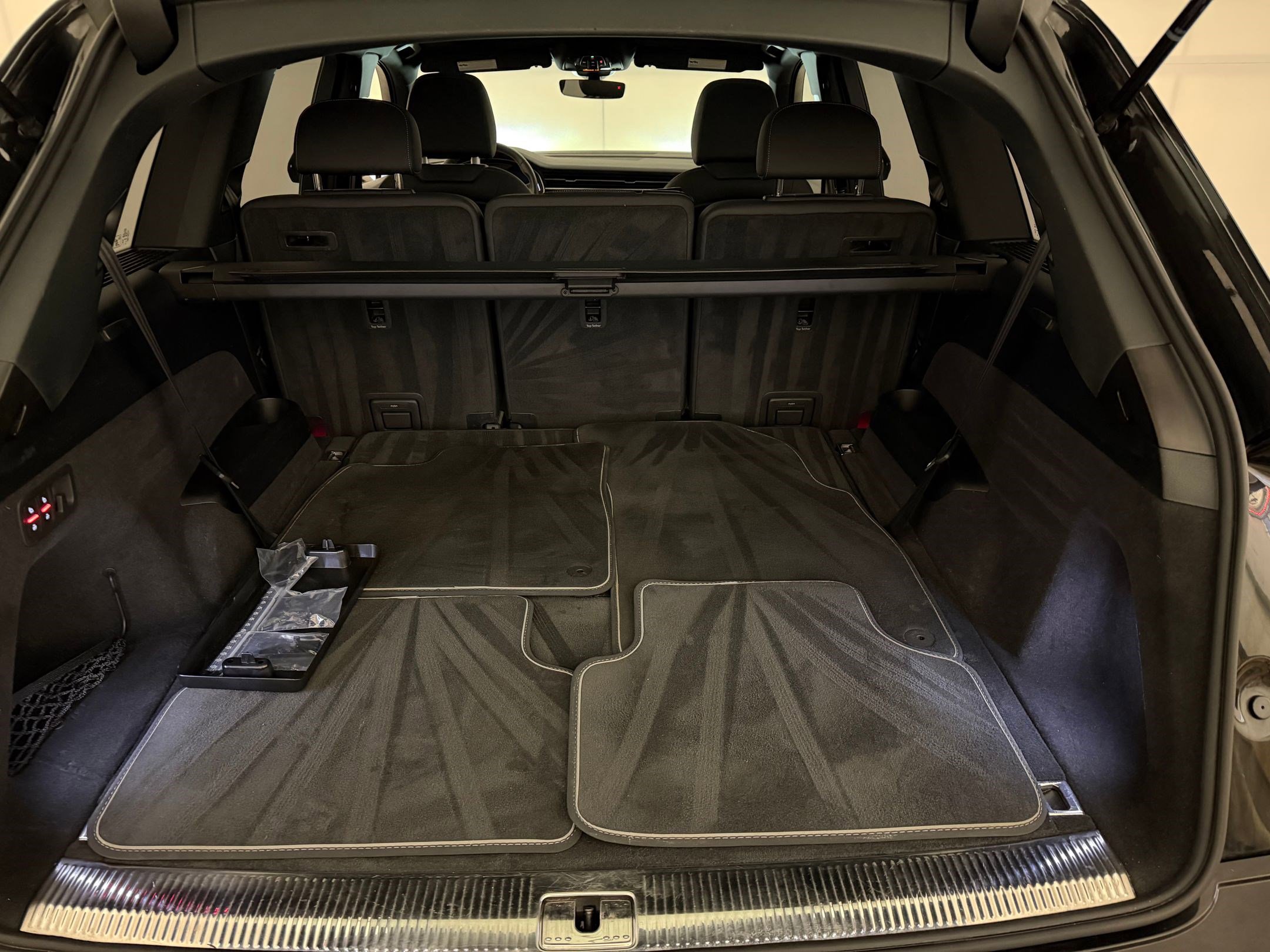 Certified 2025 Audi Q7 2.0T Premium Plus w/ Premium Plus Package image 32