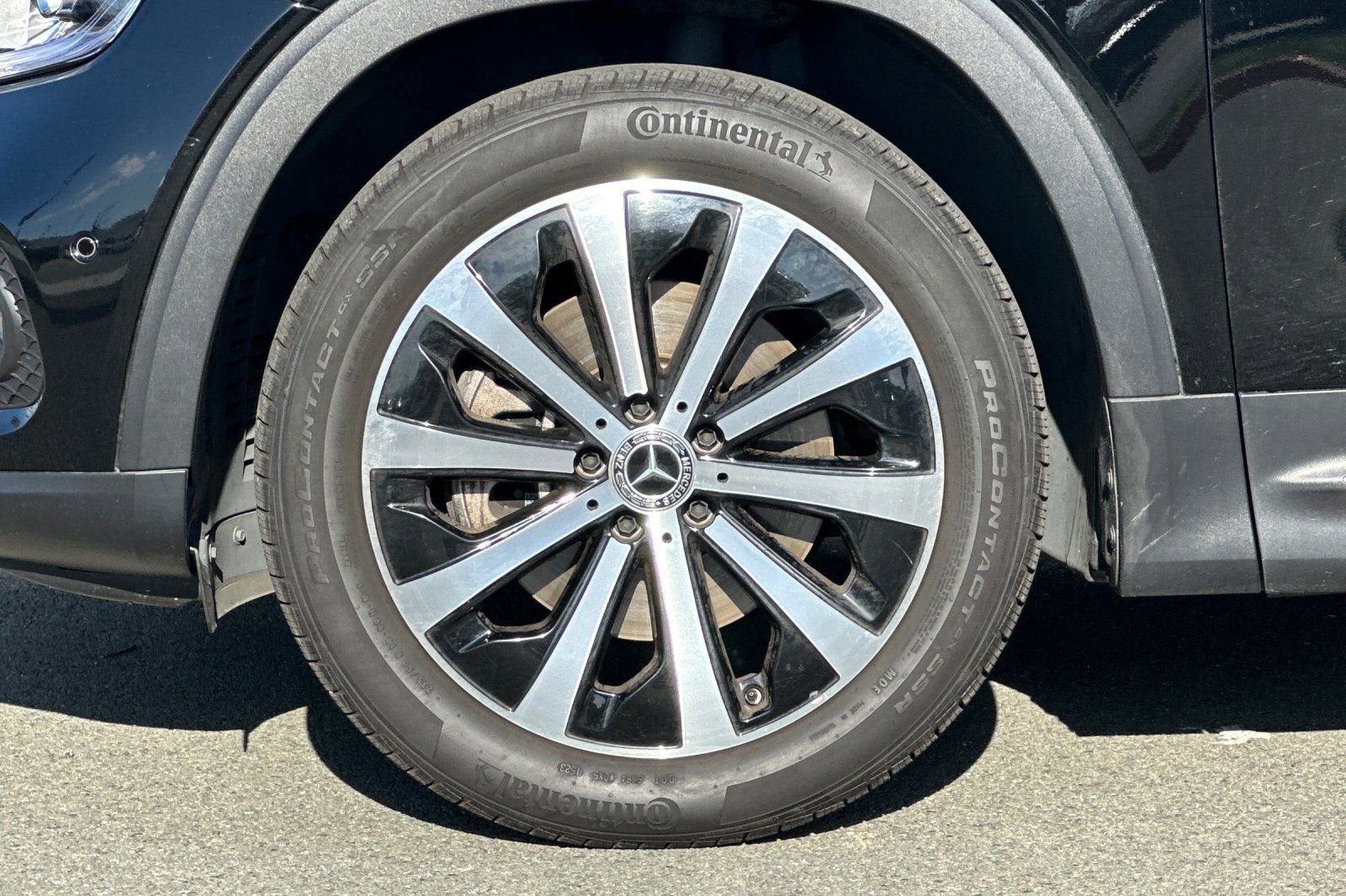 Used 2021 Mercedes-Benz GLB 250 image 26