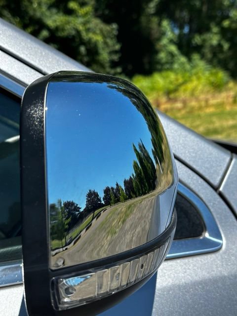 Used 2018 Jeep Grand Cherokee Limited AWD/4WD image 30