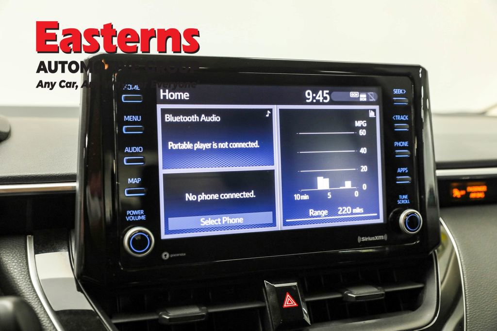 Used 2022 Toyota Corolla LE image 18