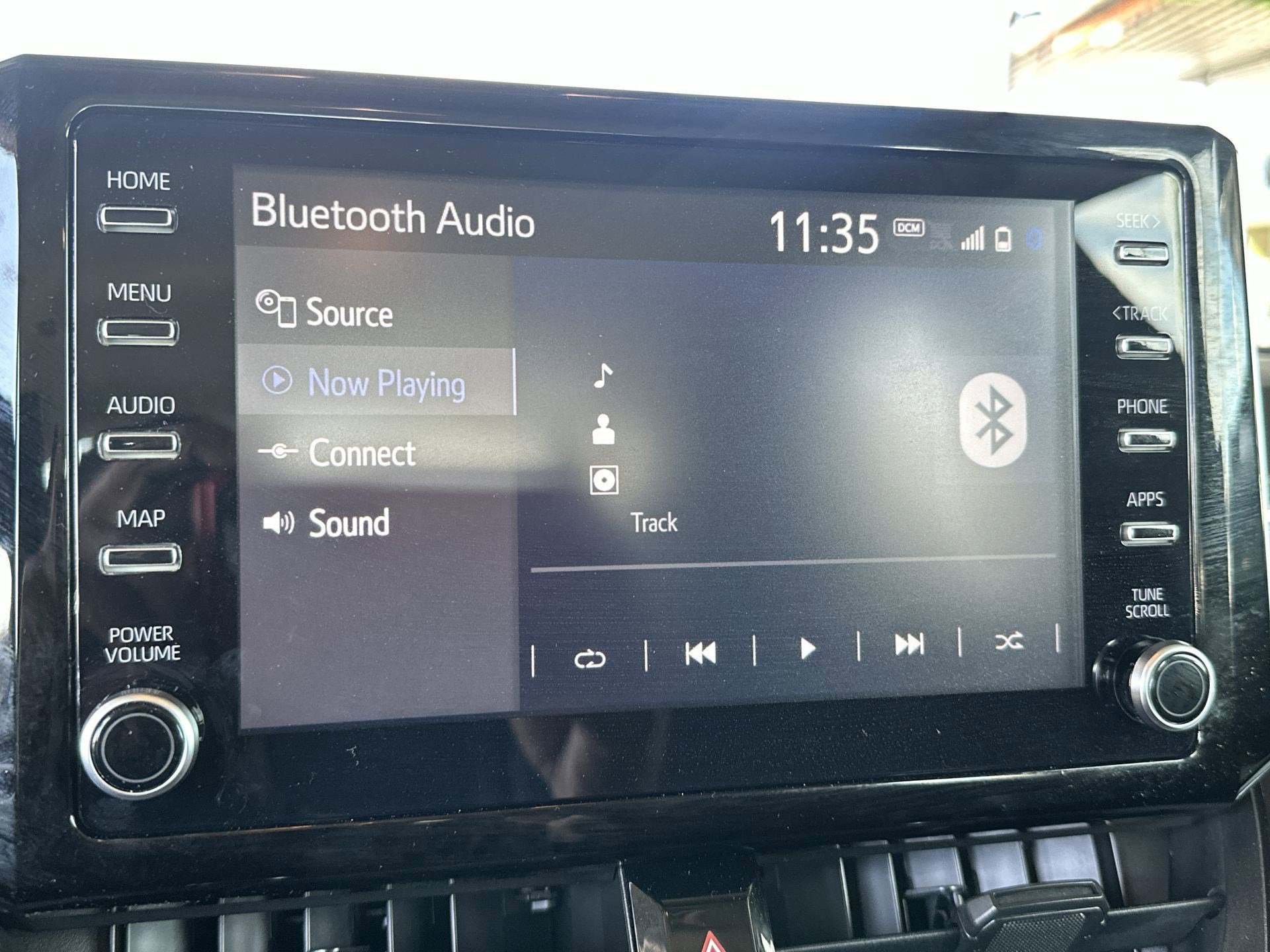 Used 2020 Toyota Corolla LE image 20