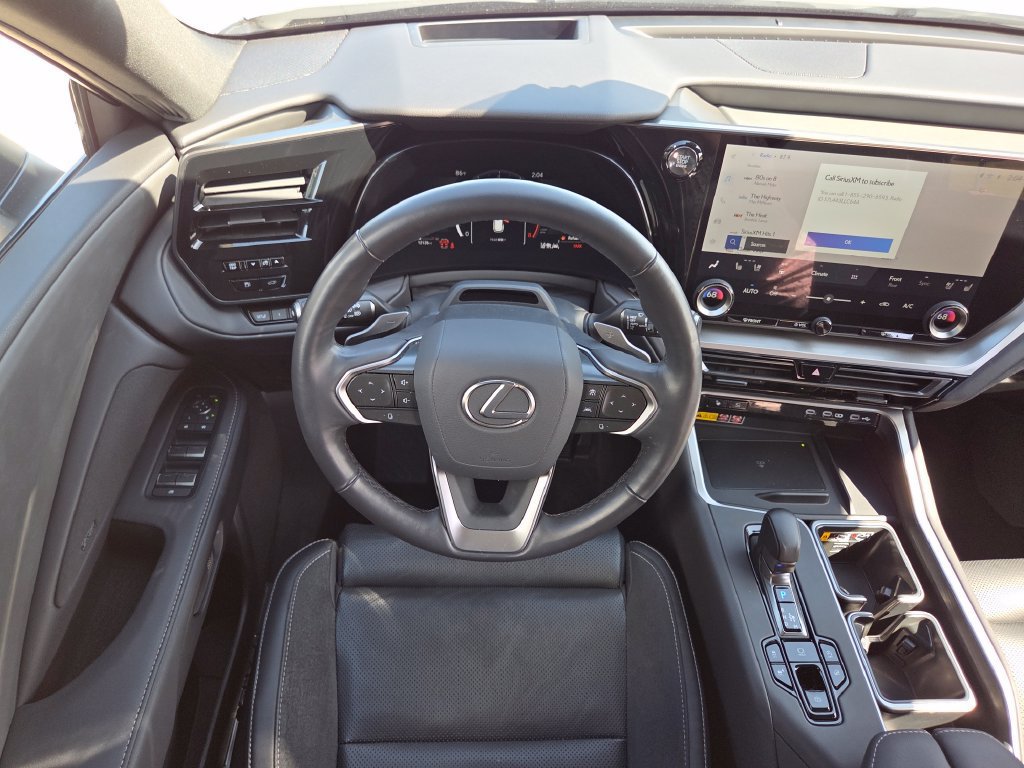 Used 2026 Lexus TX 350 AWD w/ Technology Package image 4