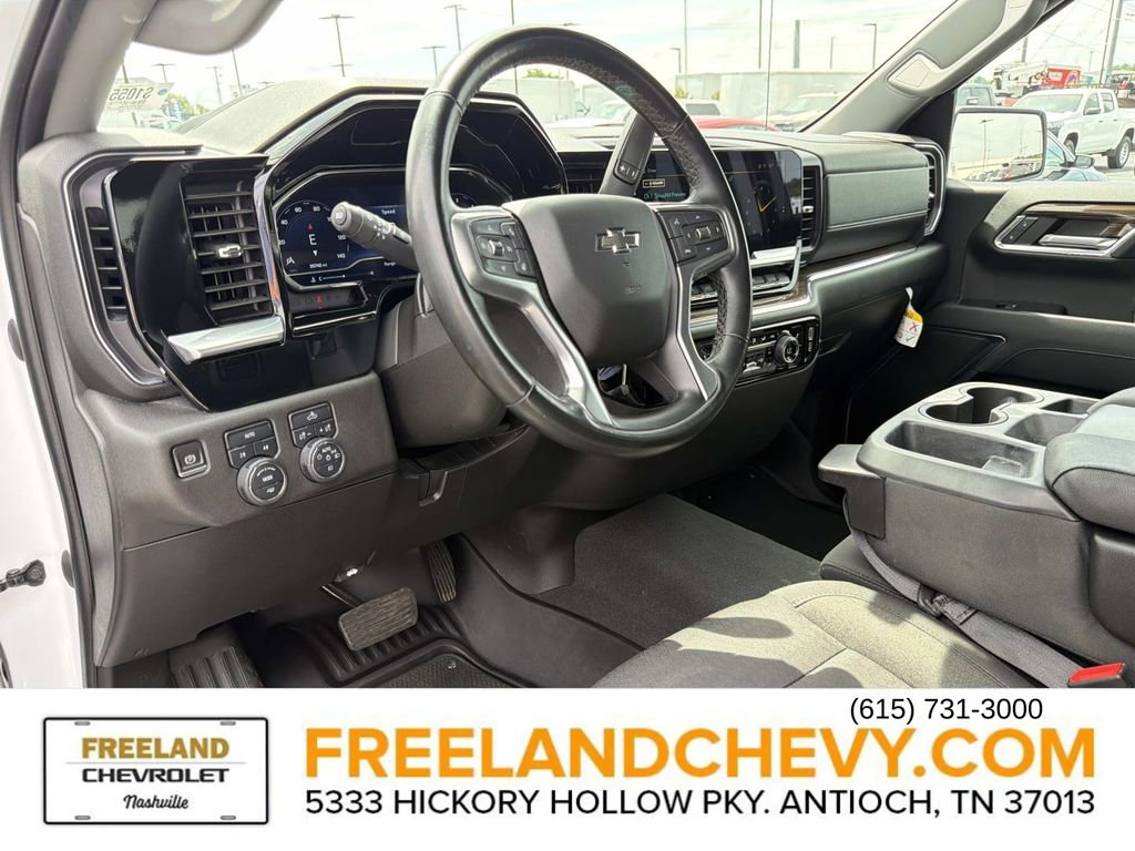 Used 2023 Chevrolet Silverado 1500 RST w/ Rally Edition AWD/4WD image 31