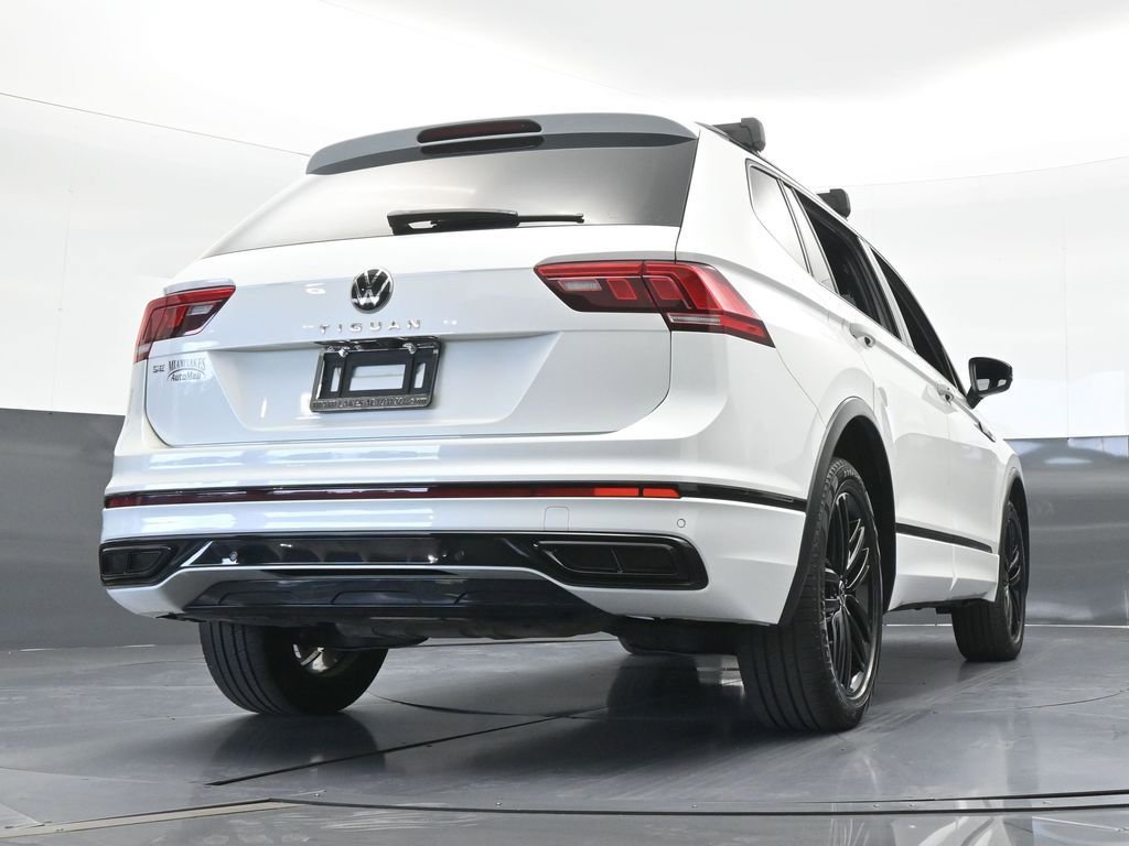Used 2022 Volkswagen Tiguan SE R-Line image 57