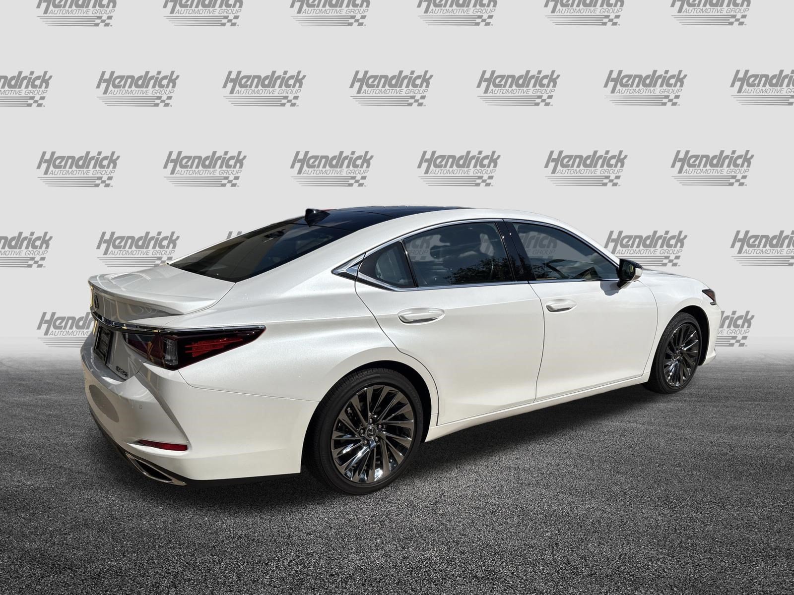 Certified 2025 Lexus ES 350 Ultra Luxury FWD image 10