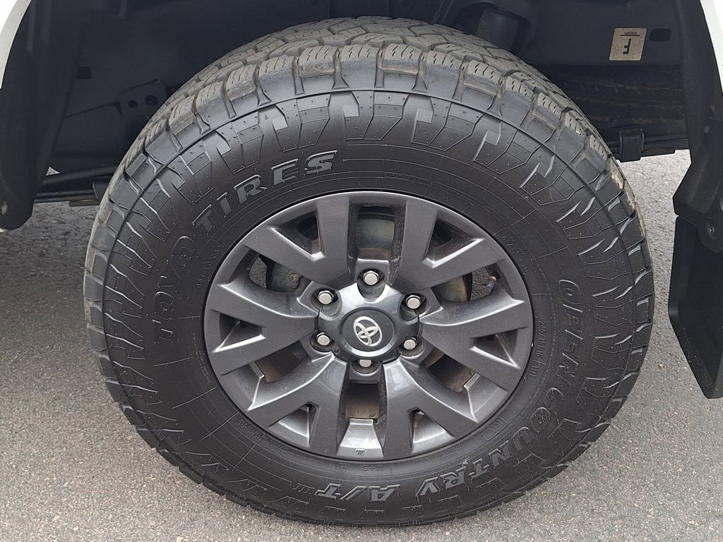 Used 2021 Toyota Tacoma SR5 image 28