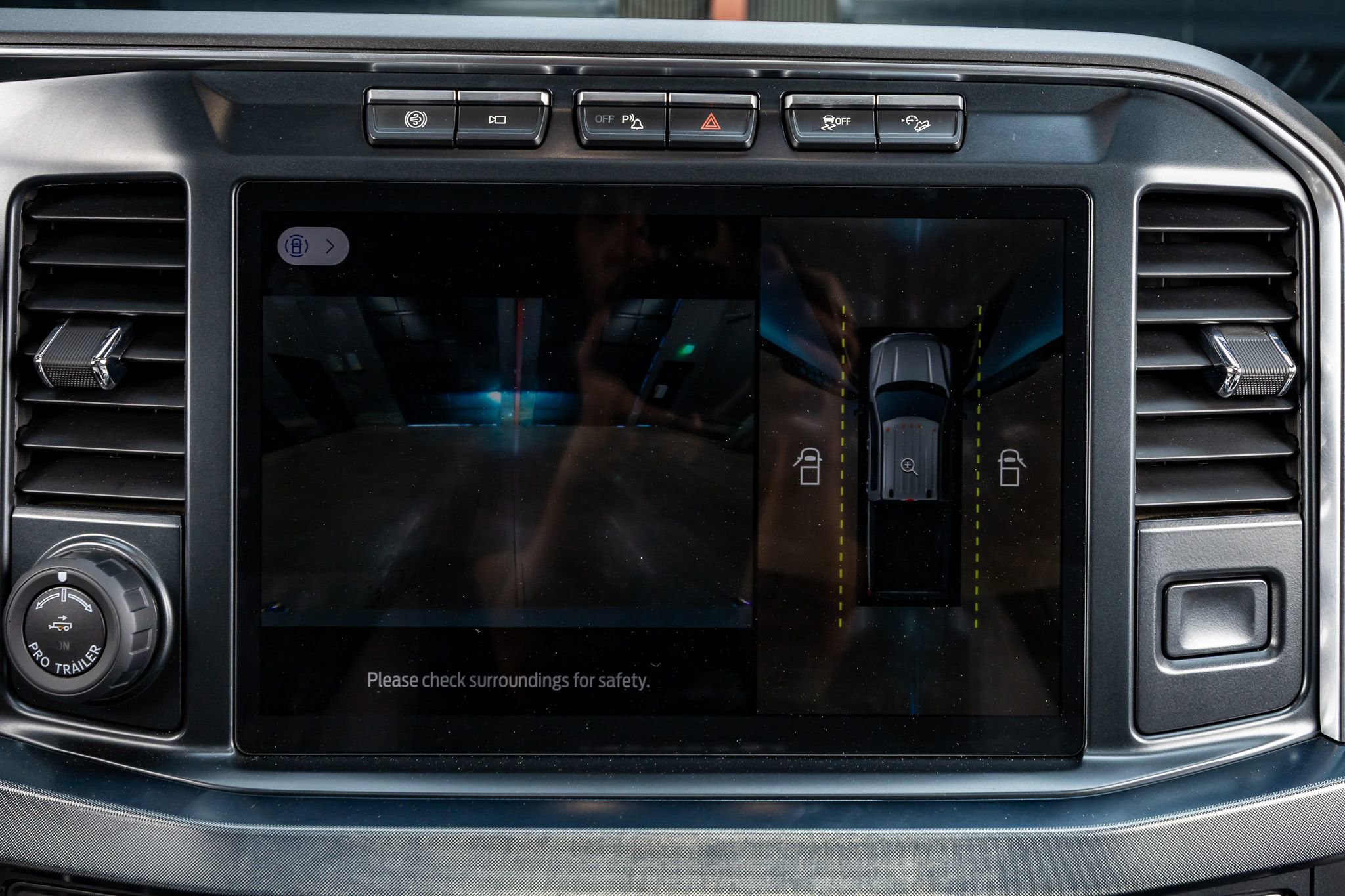 Used 2024 Ford F250 Limited w/ FX4 Off-Road Package image 25