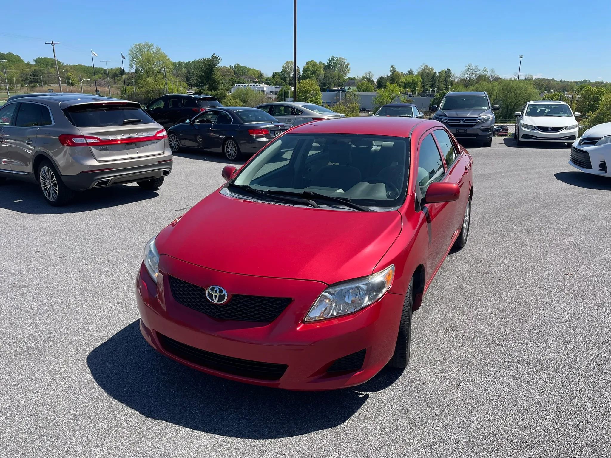 Used 2010 Toyota Corolla LE FWD image 5