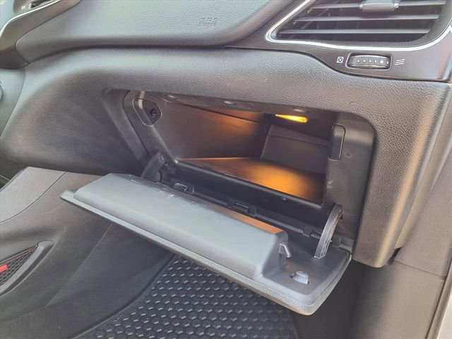 Used 2021 Jeep Cherokee Trailhawk w/ Technology Group image 85