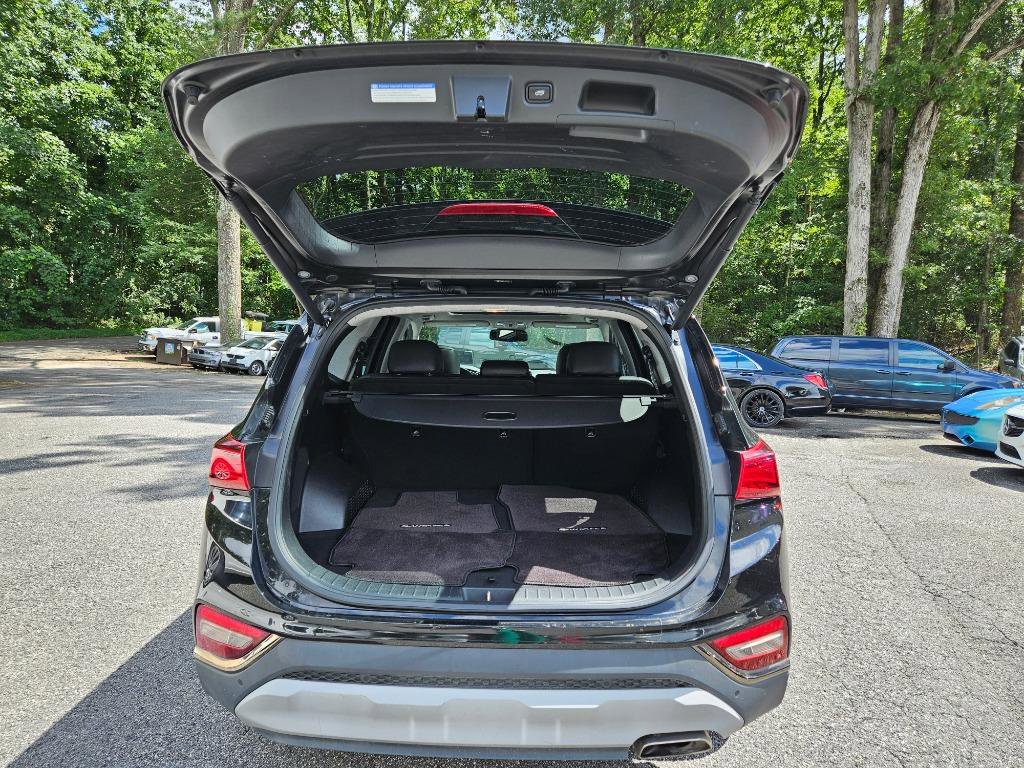 Used 2019 Hyundai Santa Fe FWD image 11