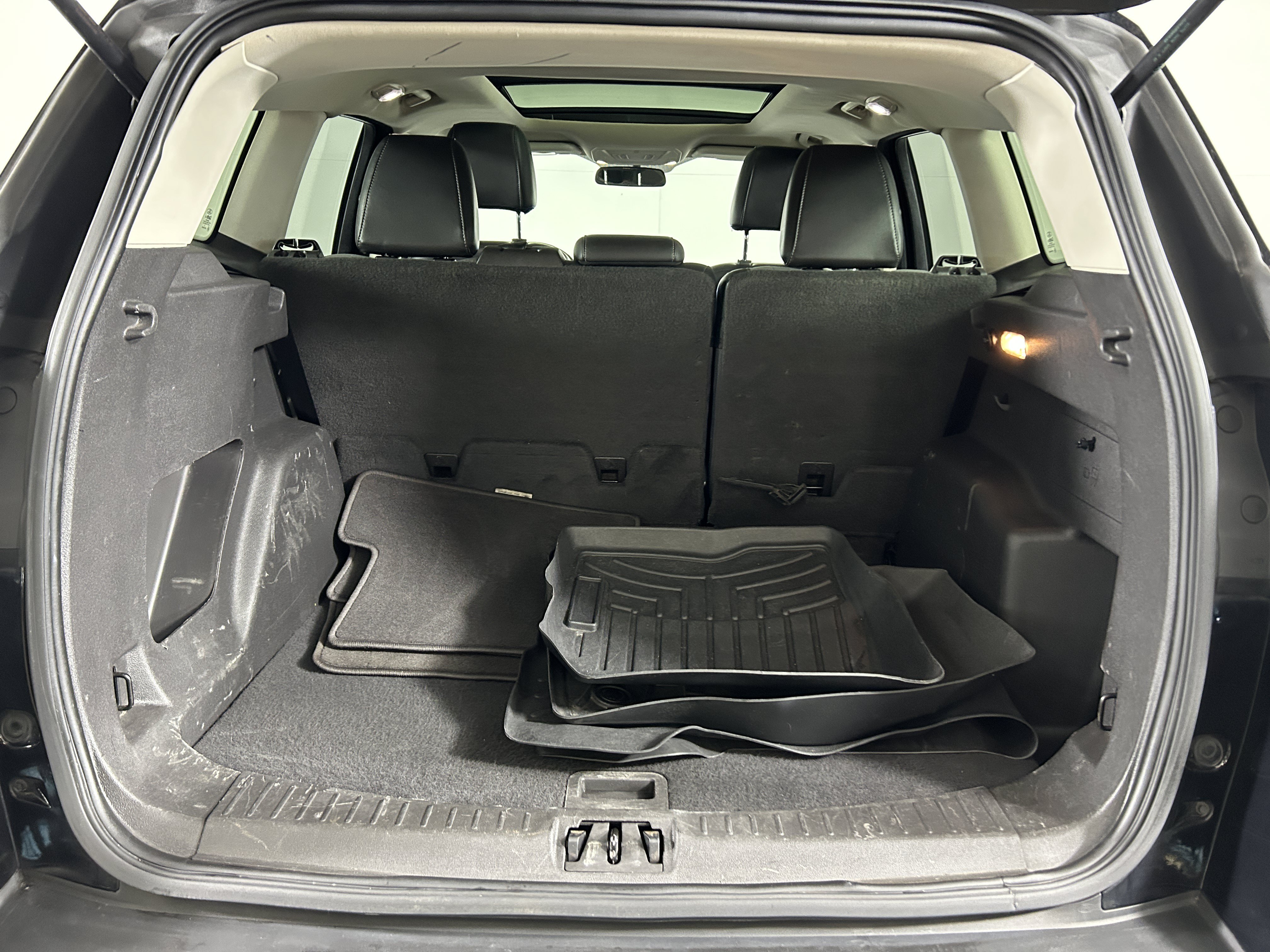 Used 2017 Ford Escape SE w/ Equipment Group 201A AWD/4WD image 23