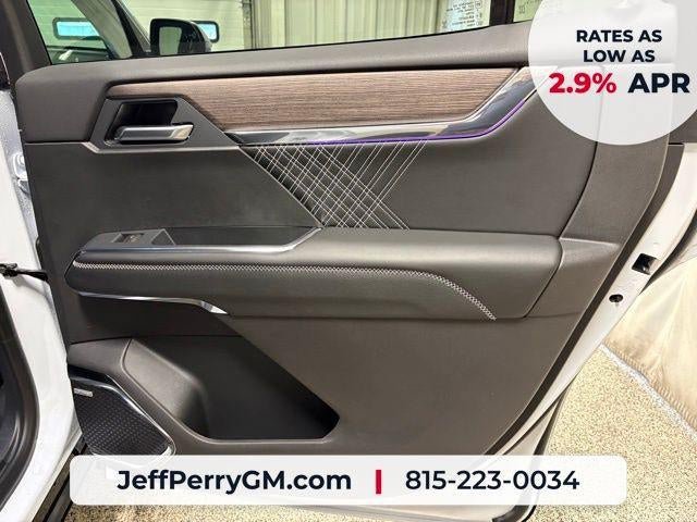 New 2026 GMC Acadia Denali w/ Super Cruise Package AWD/4WD image 15