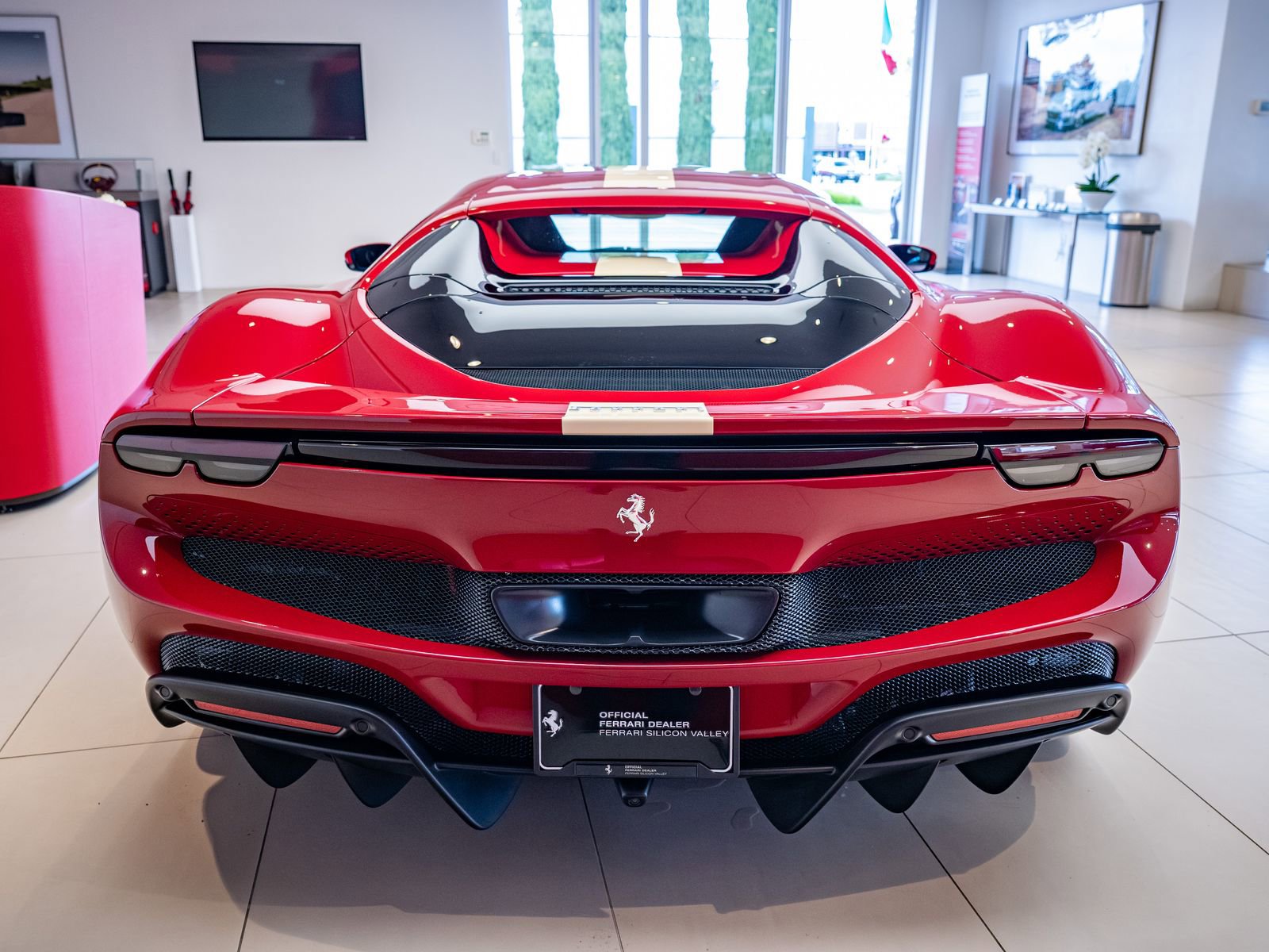 Used 2025 Ferrari 296 GTS image 30