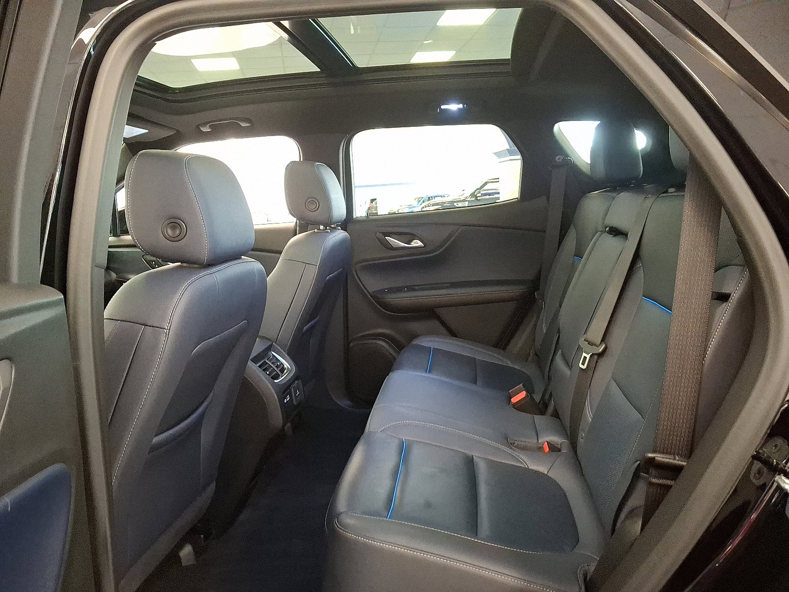 Certified 2023 Chevrolet Blazer RS w/ Enhanced Convenience Package image 9