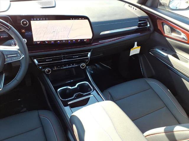 New 2026 Chevrolet Traverse Z71 w/ Enhanced Driving Package image 16