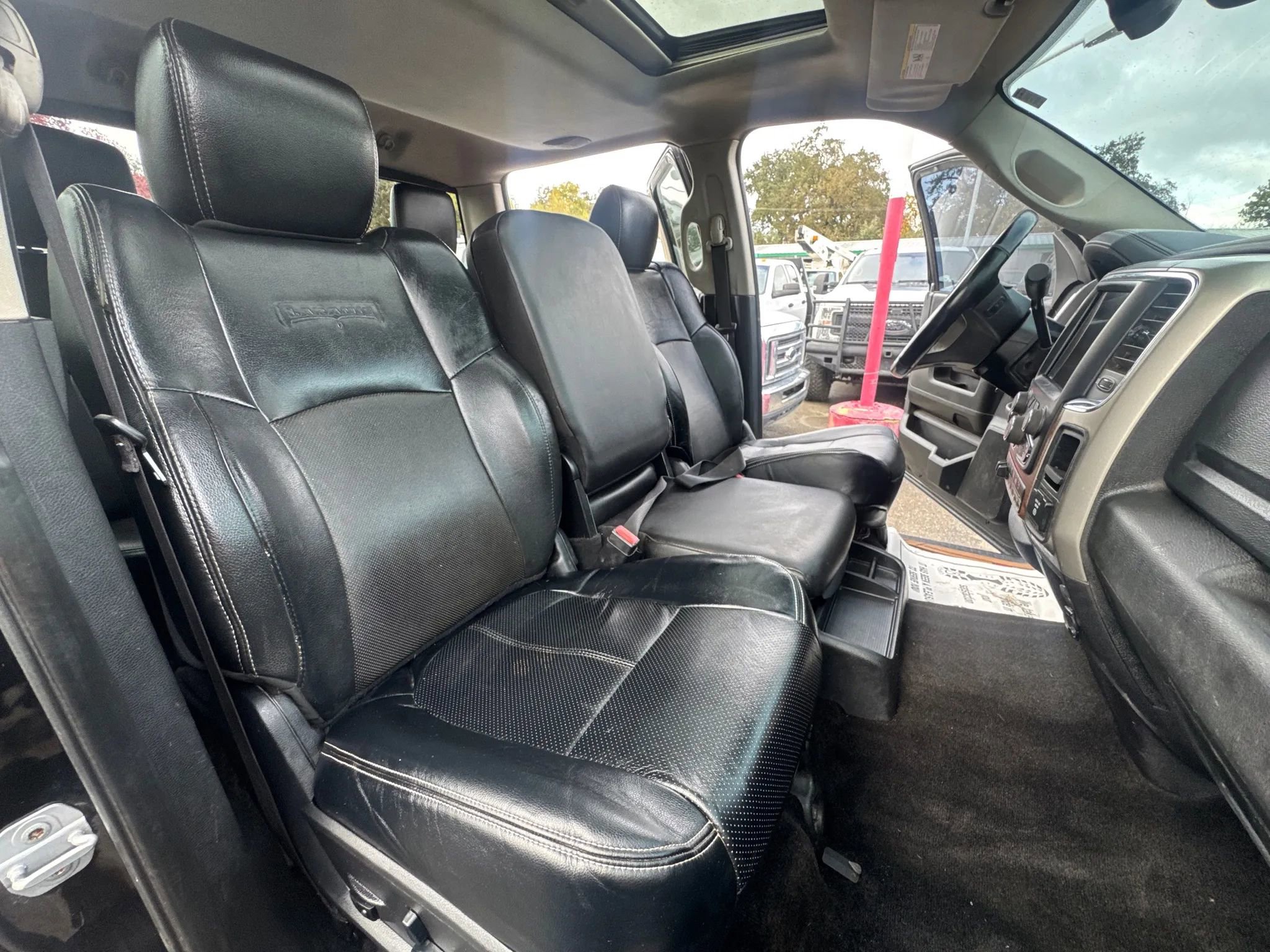 Used 2014 RAM 3500 Laramie w/ Black Appearance Group image 24