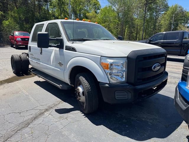 Used 2011 Ford F350 XL image 1