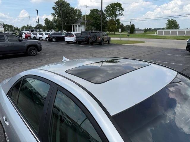 Used 2009 Hyundai Sonata Limited FWD image 12