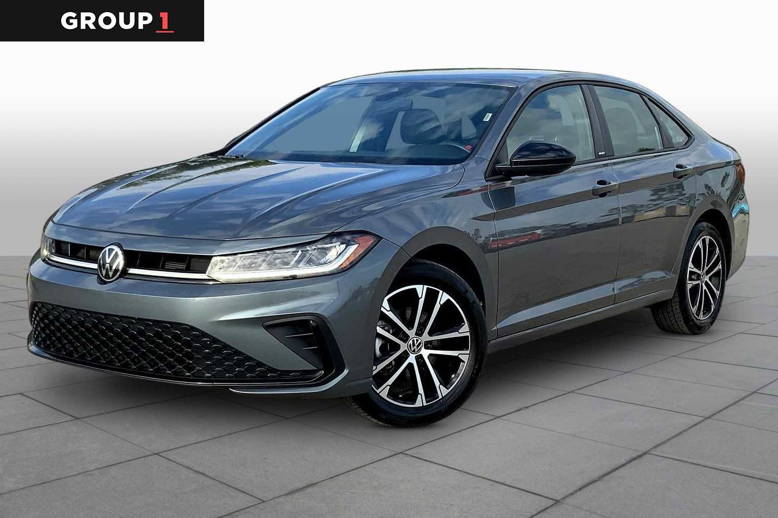 Used 2025 Volkswagen Jetta Sport image 1