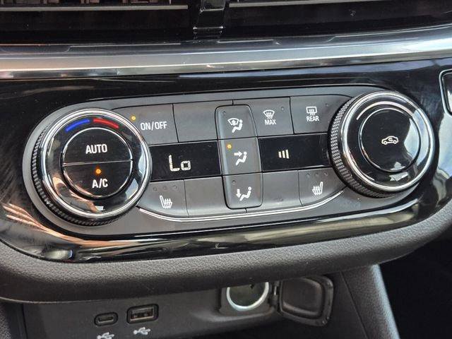 Used 2024 Buick Envista Sport Touring w/ Convenience I Package image 18