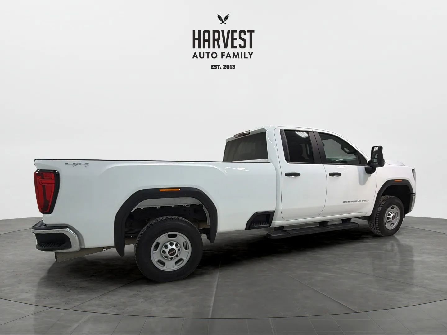 Used 2024 GMC Sierra 2500 Pro w/ Convenience Package image 7