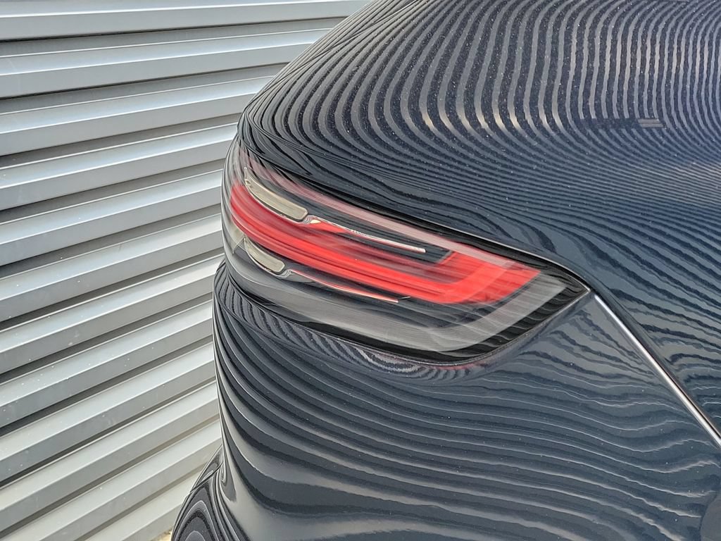 Certified 2019 Porsche Cayenne AWD/4WD image 16