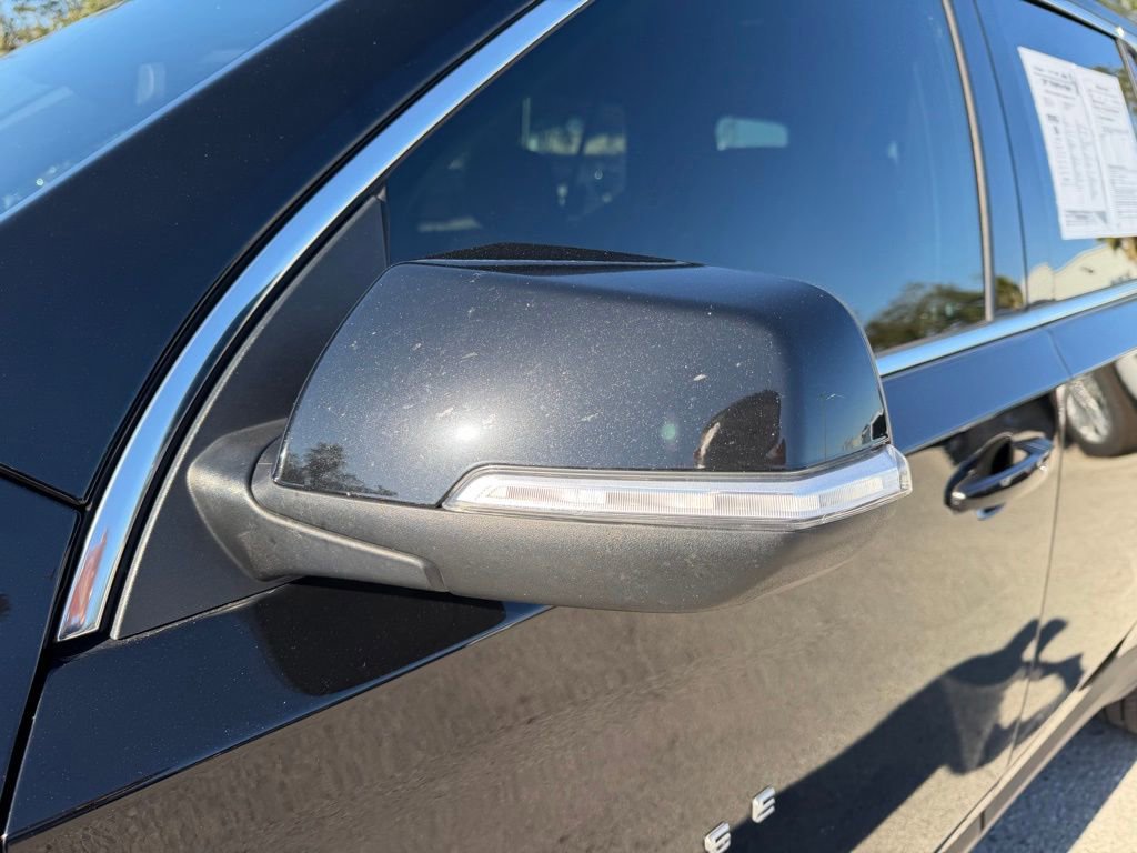 Used 2022 Chevrolet Traverse LT image 10