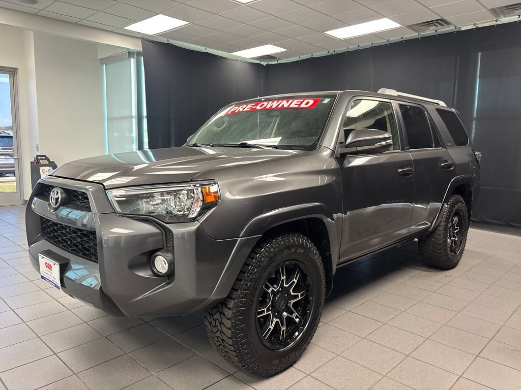 Used 2018 Toyota 4Runner SR5 Premium RWD image 7