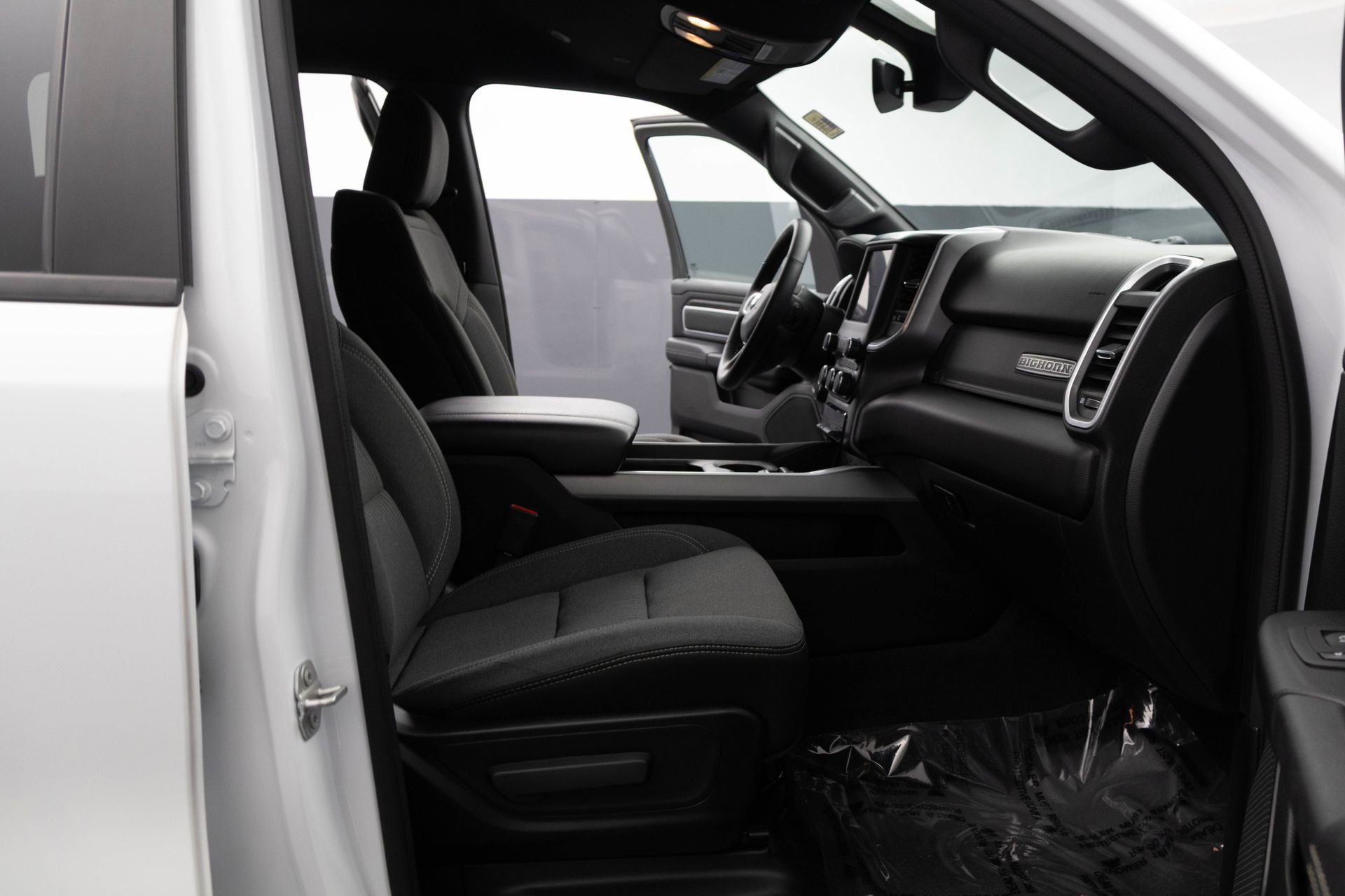 Used 2023 RAM 1500 Big Horn AWD/4WD image 42
