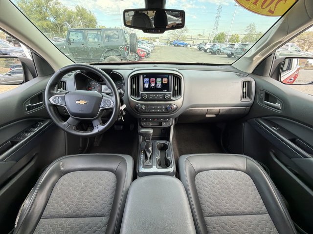 Used 2015 Chevrolet Colorado Z71 AWD/4WD image 12