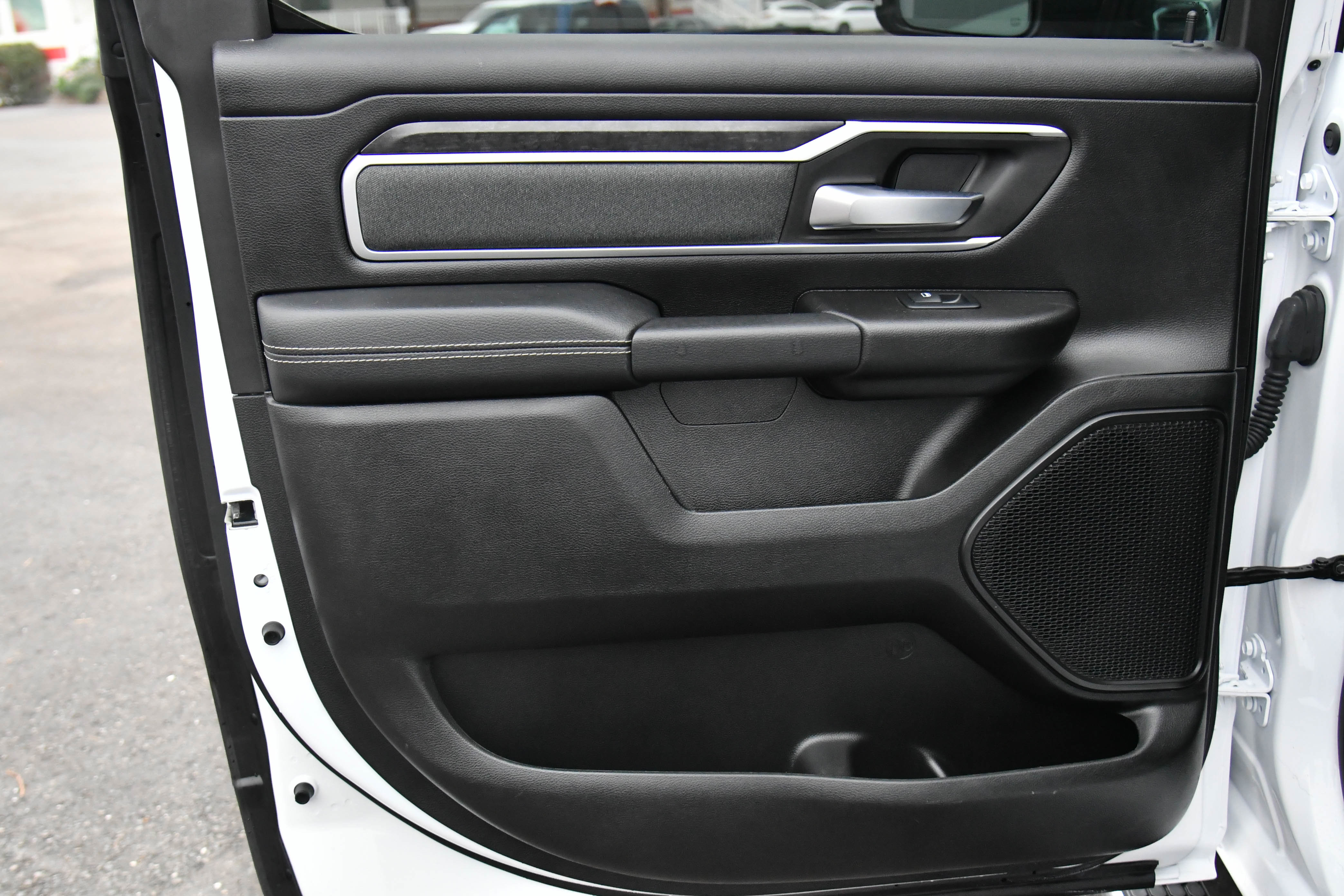 Used 2022 RAM 1500 Big Horn image 40