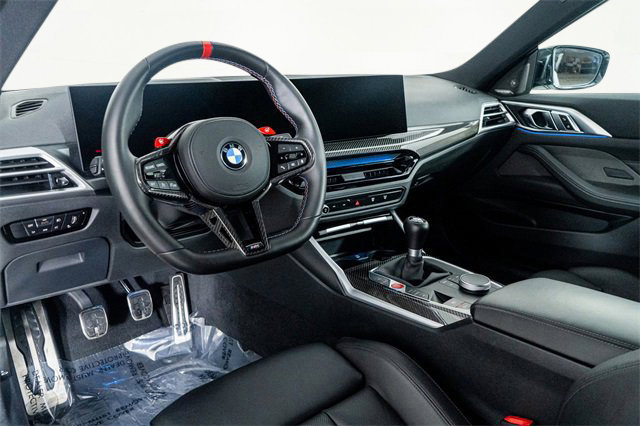 Used 2025 BMW M4 Coupe image 2