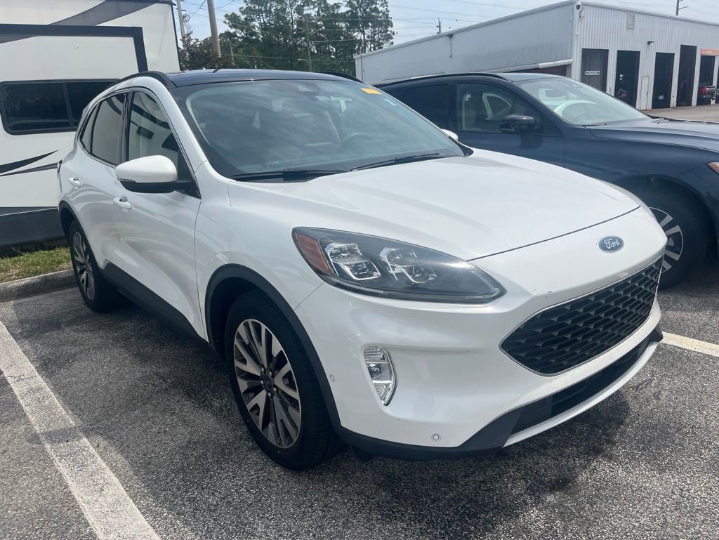 Used 2020 Ford Escape Titanium w/ Titanium Premium Package 2.0 AWD/4WD image 7