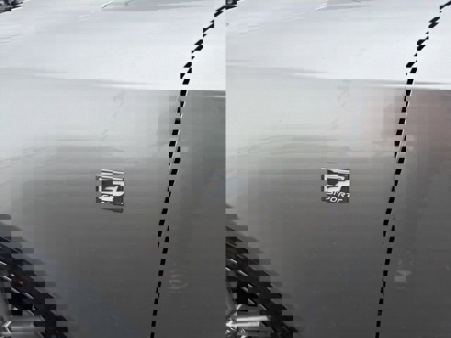 Used 2017 Lexus IS 300 F Sport w/ F Sport Package image 17