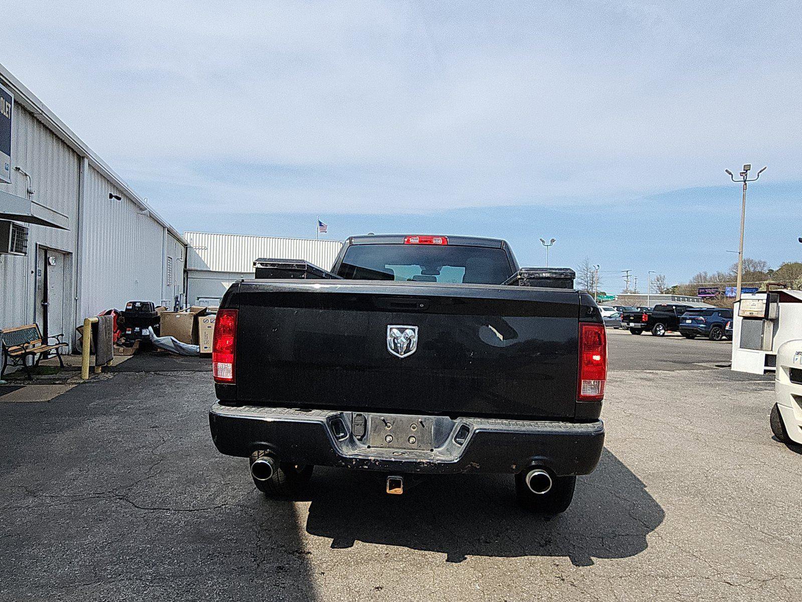 Used 2015 RAM 1500 Express image 4