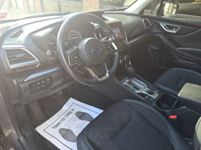 Used 2023 Subaru Forester Premium AWD/4WD image 18