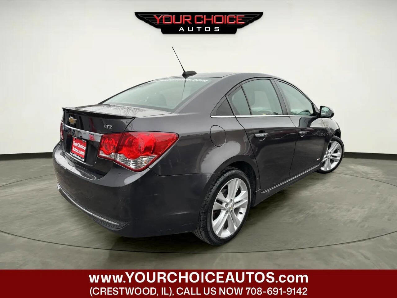 Used 2015 Chevrolet Cruze LTZ w/ Sun, Sound and Sport Package image 5