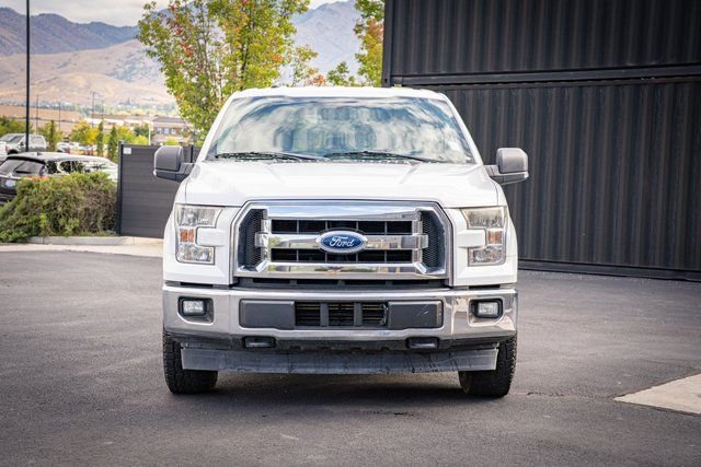 Used 2017 Ford F150 XLT w/ Trailer Tow Package image 3