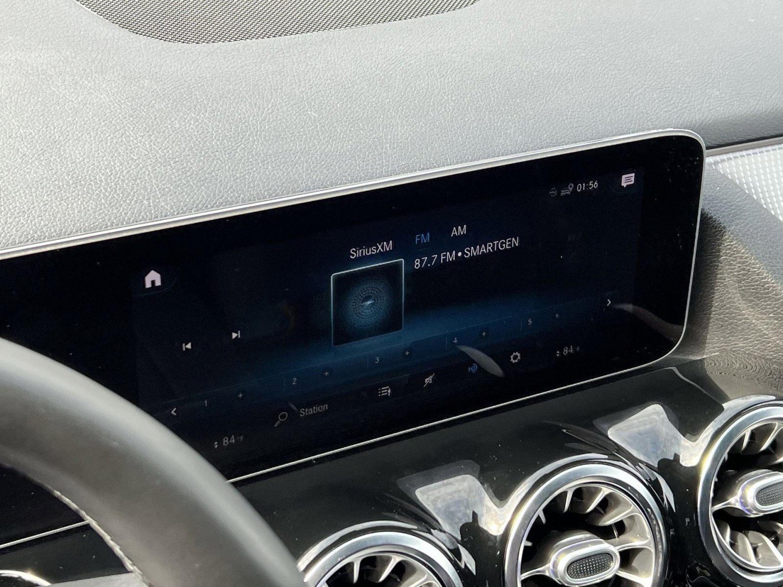 Certified 2021 Mercedes-Benz GLA 250 4MATIC w/ Premium Package image 16