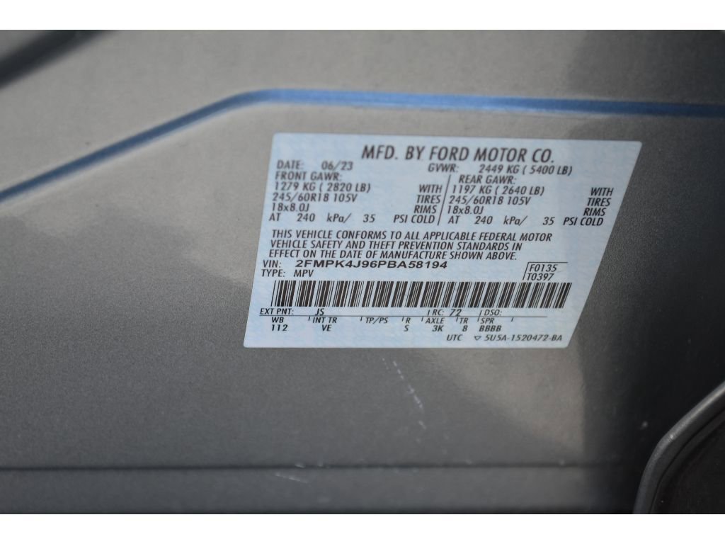 Used 2023 Ford Edge SEL image 28
