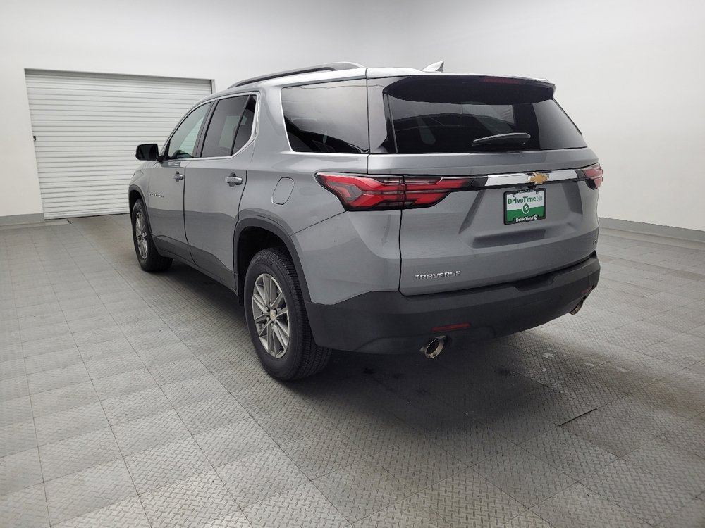 Used 2023 Chevrolet Traverse LT image 5
