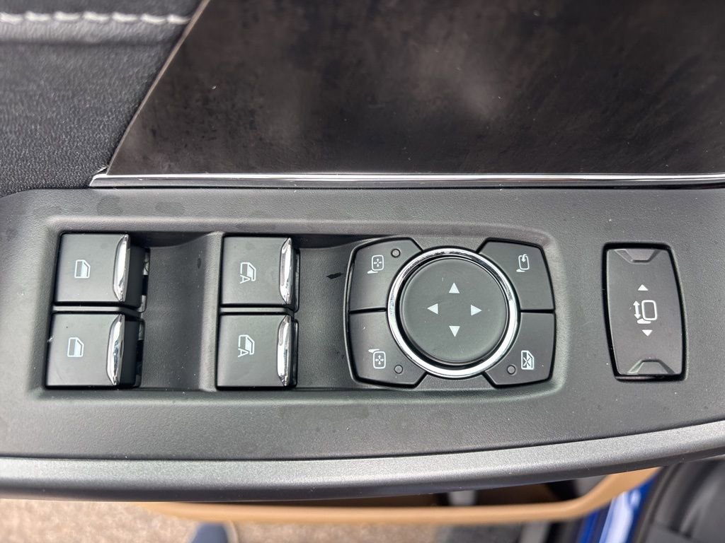 New 2026 Ford F250 Lariat w/ Black Appearance Package image 20