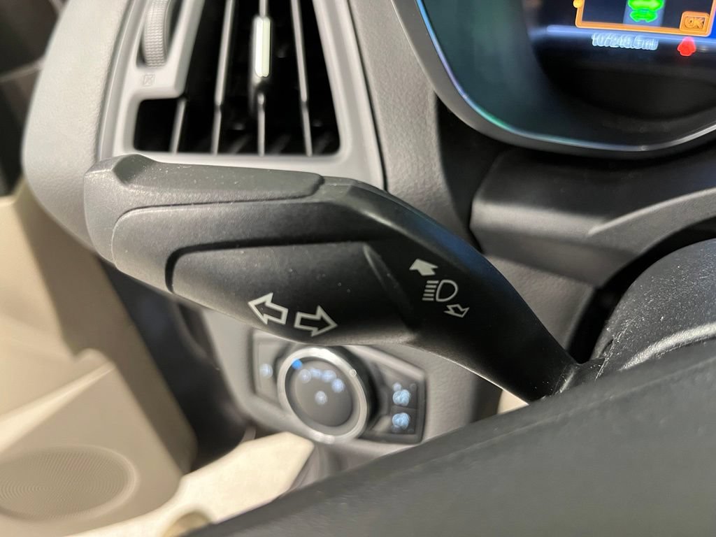 Used 2014 Ford C-MAX SEL w/ Equipment Group 302A FWD image 31